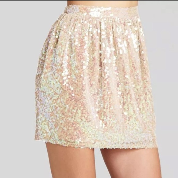 BCBGGeneration Rose Gold Nude Sequin Mini Skirt Women’s Size 4 Small S NWT - Picture 1 of 7